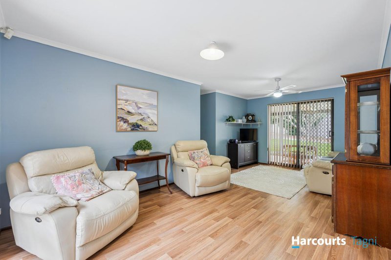 Photo - 6 Santana Court, Aberfoyle Park SA 5159 - Image 2