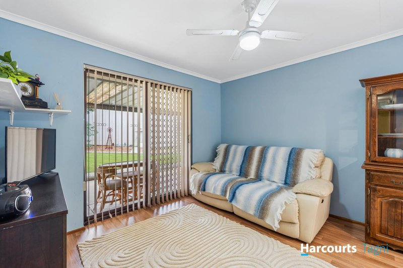 Photo - 6 Santana Court, Aberfoyle Park SA 5159 - Image 4