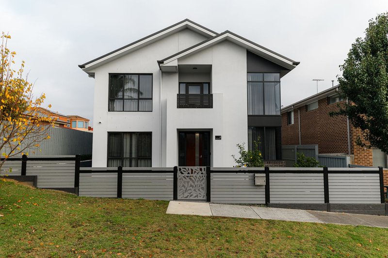 Photo - 6 Savile Place, Narre Warren VIC 3805 - Image 2