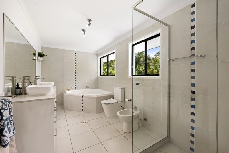 Photo - 6 Sawreys Road, Forest Glen QLD 4556 - Image 20