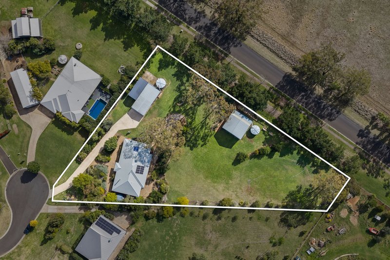 Photo - 6 Sawyers Court, Gowrie Junction QLD 4352 - Image 24