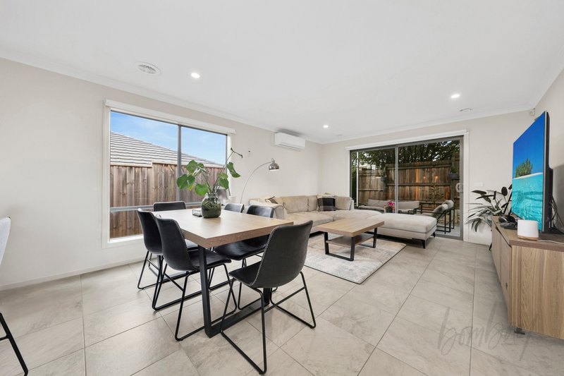Photo - 6 Scotchmer Crescent, Mernda VIC 3754 - Image 4