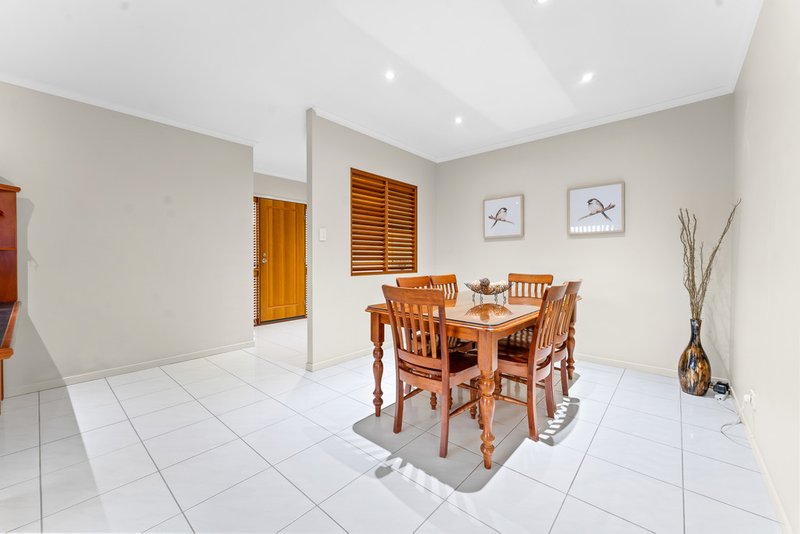 Photo - 6 Seabiscuit Crescent, Kallangur QLD 4503 - Image 8