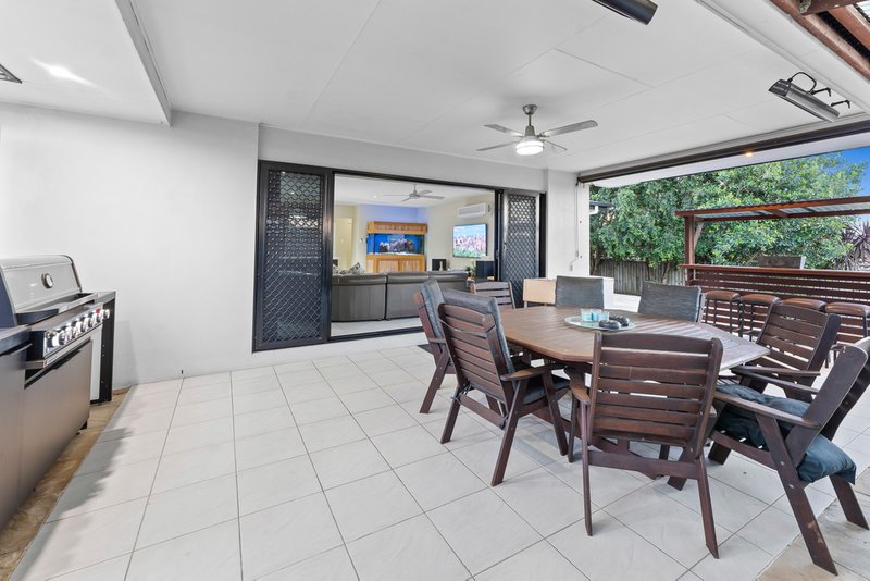 Photo - 6 Seabiscuit Crescent, Kallangur QLD 4503 - Image 15