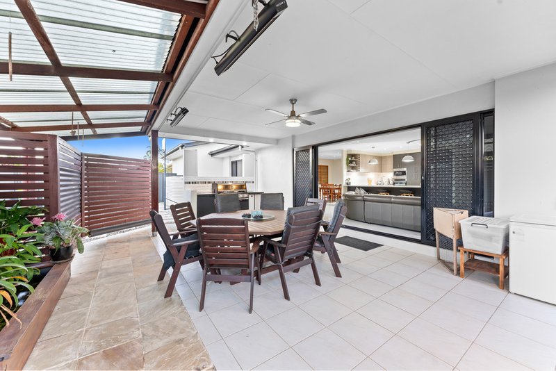 Photo - 6 Seabiscuit Crescent, Kallangur QLD 4503 - Image 16