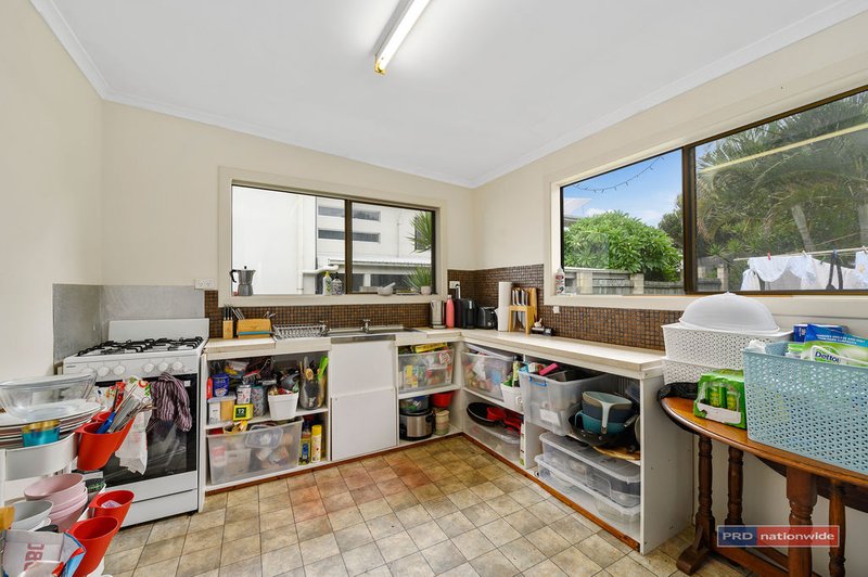 Photo - 6 Second Avenue, Arrawarra Headland NSW 2456 - Image 15