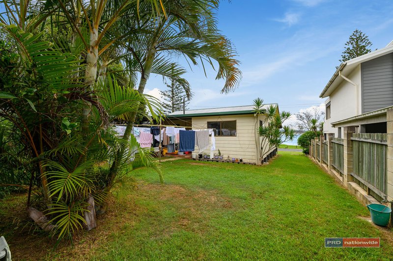 Photo - 6 Second Avenue, Arrawarra Headland NSW 2456 - Image 17