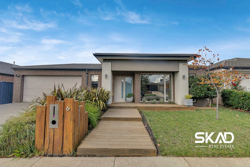 6 Selkirk Way, Mickleham VIC 3064