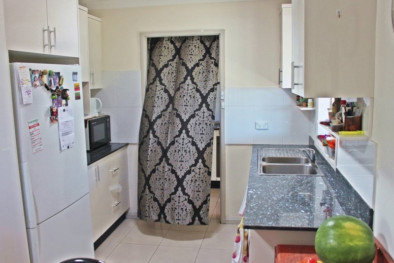 Photo - 6 Selwyn Place, Fairfield West NSW 2165 - Image 3