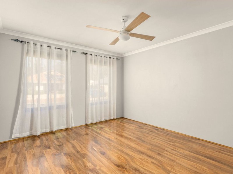 Photo - 6 Serpentine Way, Usher WA 6230 - Image 3