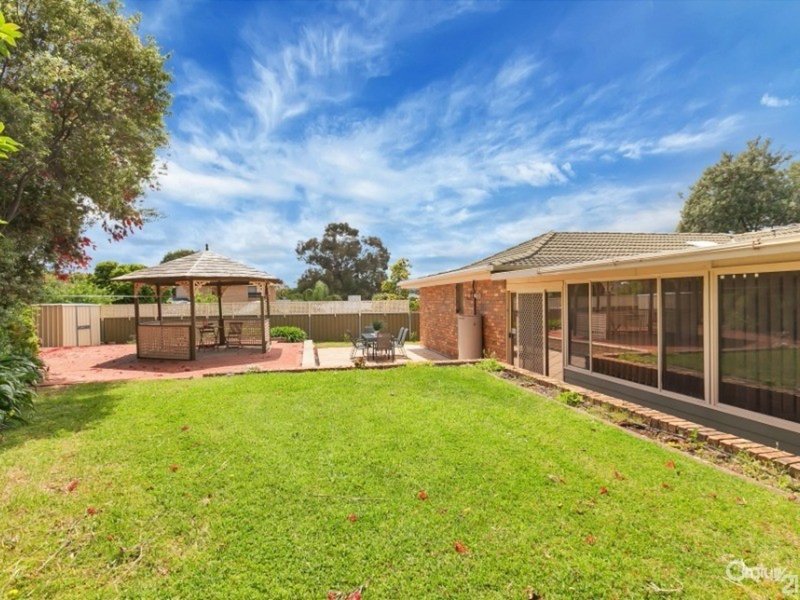 Photo - 6 Sevres Court, Modbury Heights SA 5092 - Image 23