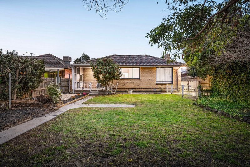 Photo - 6 Shaw Street, Fawkner VIC 3060 - Image 13