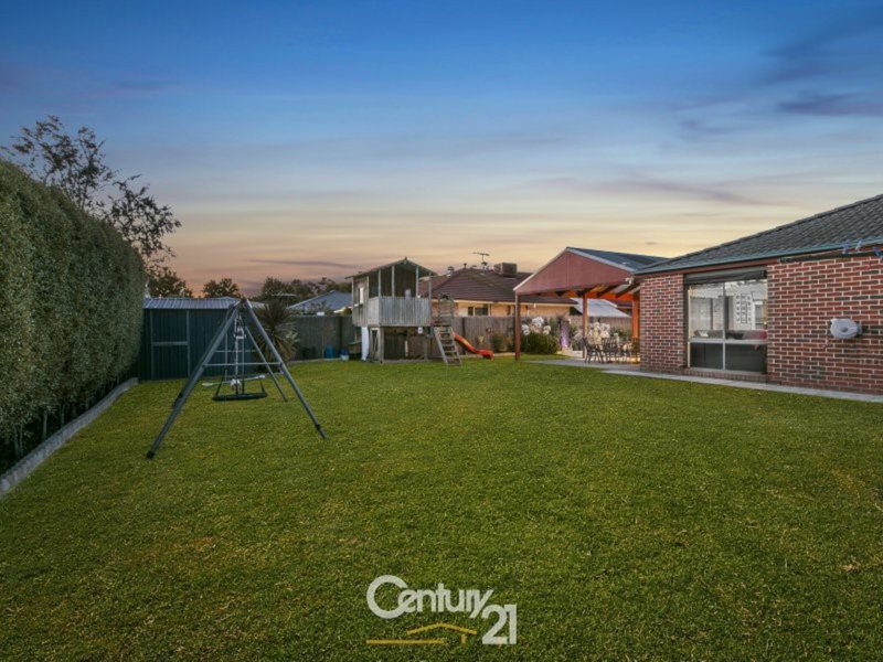 Photo - 6 Shearers Court, Pakenham VIC 3810 - Image 12