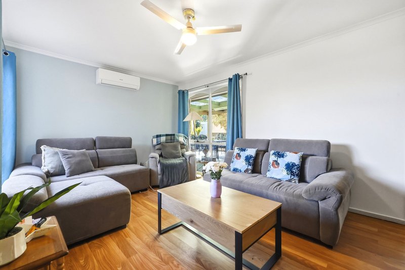 Photo - 6 Sheepfold Court, Melton West VIC 3337 - Image 5