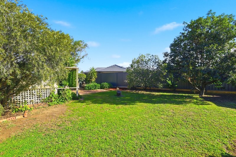 Photo - 6 Sheepfold Court, Melton West VIC 3337 - Image 16
