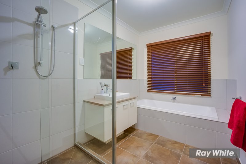 Photo - 6 Sherwood Street, Tarneit VIC 3029 - Image 11