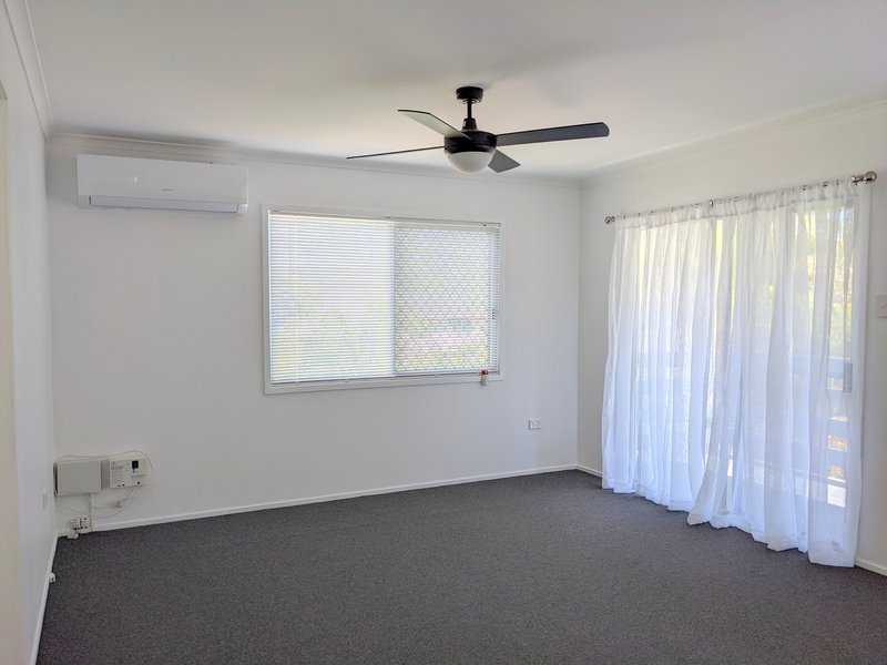 Photo - 6 Shield St , Kallangur QLD 4503 - Image 5