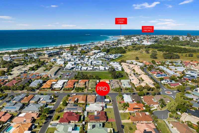 Photo - 6 Shore Place, Kingscliff NSW 2487 - Image 7