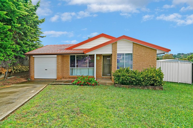 6 Sikes Place, Ambarvale NSW 2560