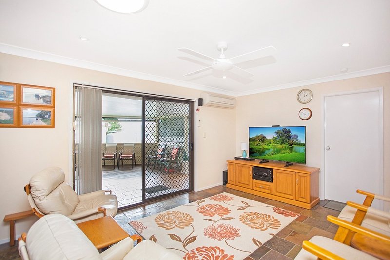 Photo - 6 Silky Ash Close, Old Bar NSW 2430 - Image 4