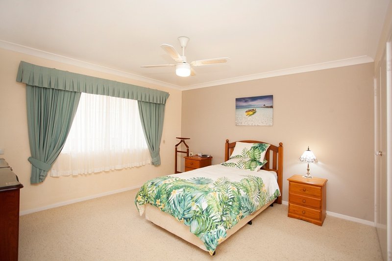 Photo - 6 Silky Ash Close, Old Bar NSW 2430 - Image 11