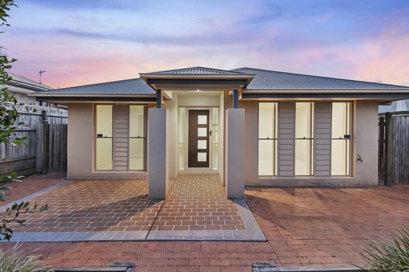 Photo - 6 Silver Gull Street, Coomera QLD 4209 - Image 2