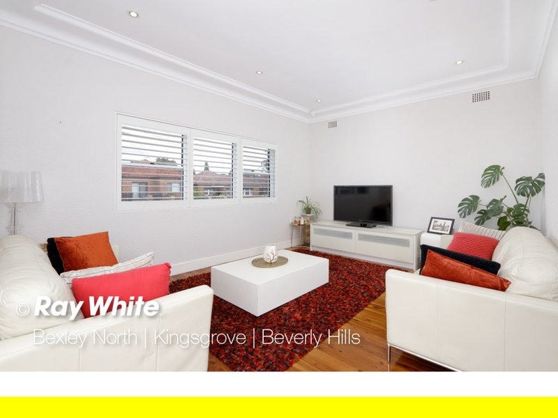 Photo - 6 Simmons Road, Kingsgrove NSW 2208 - Image 2