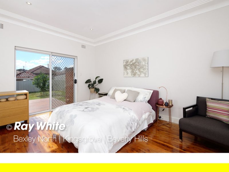 Photo - 6 Simmons Road, Kingsgrove NSW 2208 - Image 4