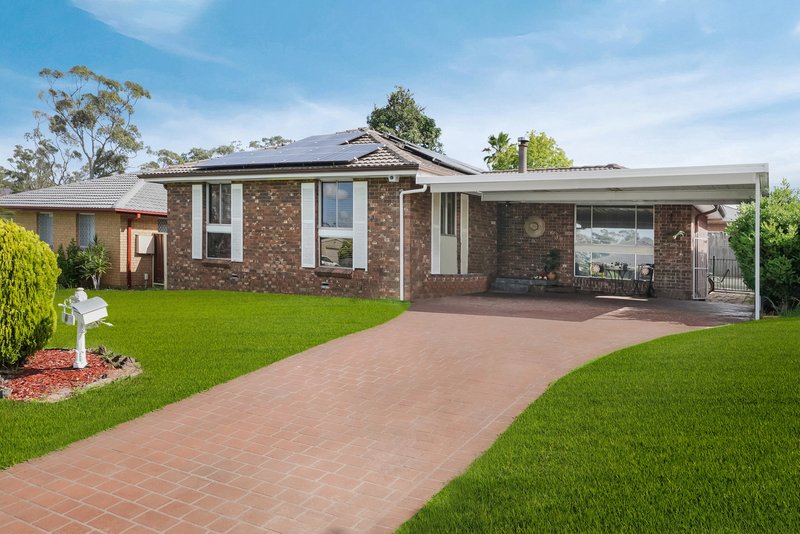 6 Singer Place, Ingleburn NSW 2565