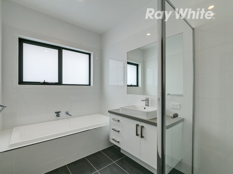 Photo - 6 Sinnott Street, Doreen VIC 3754 - Image 7