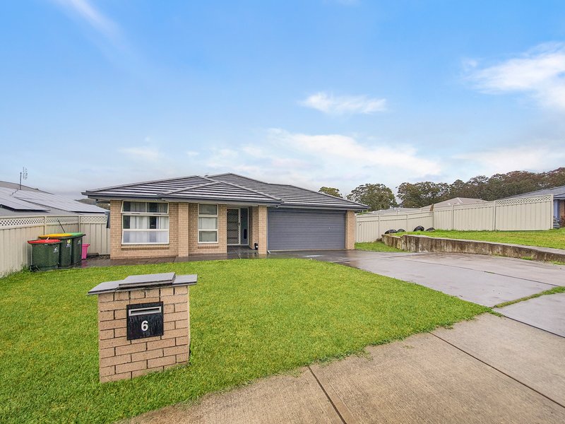 6 Sirocco Drive, Wadalba NSW 2259