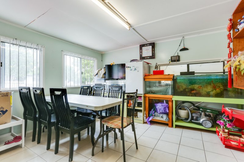 Photo - 6 Sittella Street, Inala QLD 4077 - Image 5