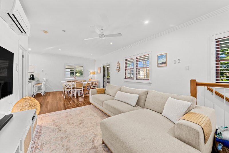 Photo - 6 Sixth Avenue, Balmoral QLD 4171 - Image 3
