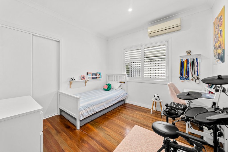 Photo - 6 Sixth Avenue, Balmoral QLD 4171 - Image 13
