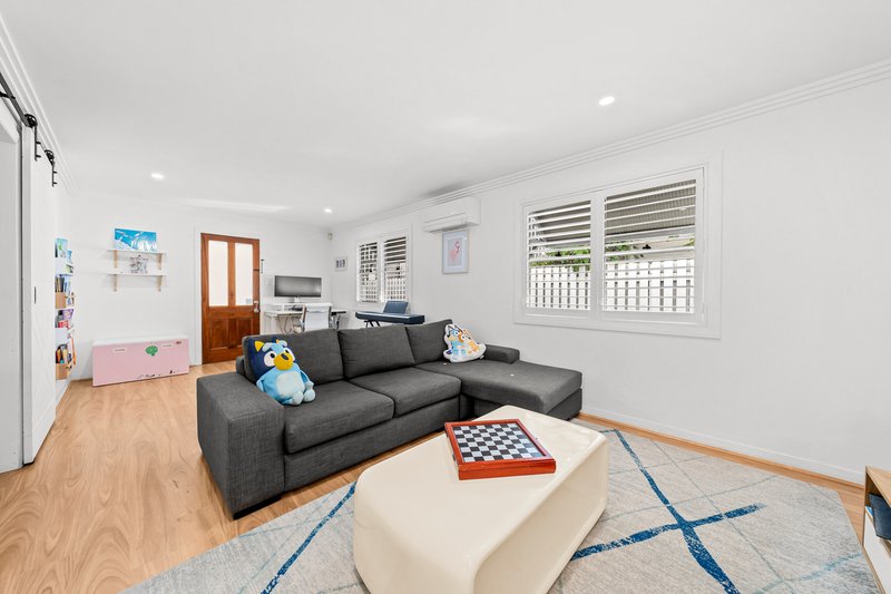 Photo - 6 Sixth Avenue, Balmoral QLD 4171 - Image 15