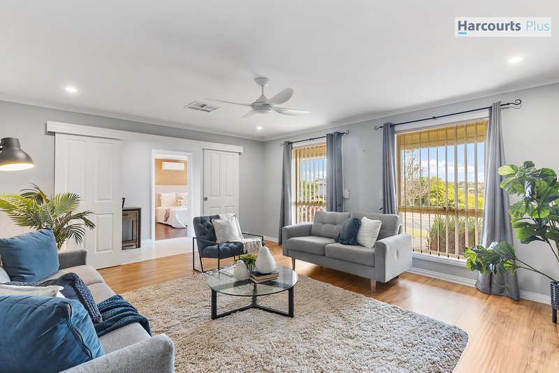 6 Skipper Close, Hallett Cove SA 5158