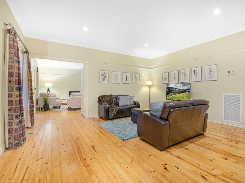 Photo - 6 Skipperstone Glen, Narre Warren South VIC 3805 - Image 10