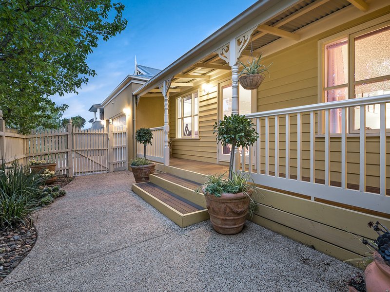 Photo - 6 Skipperstone Glen, Narre Warren South VIC 3805 - Image 16