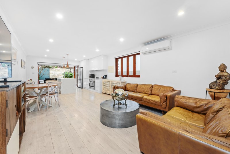 Photo - 6 Smith Street, Eastgardens NSW 2036 - Image 2