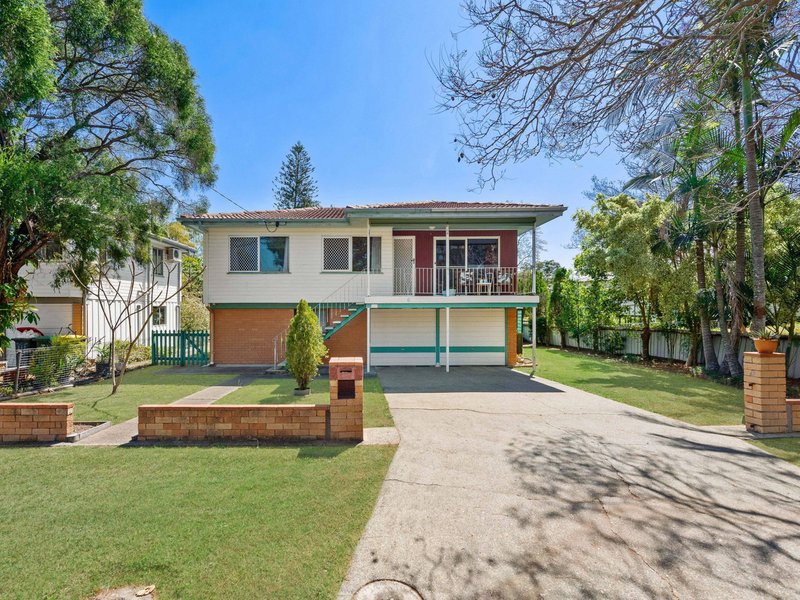 6 Snell Street, Camp Hill QLD 4152