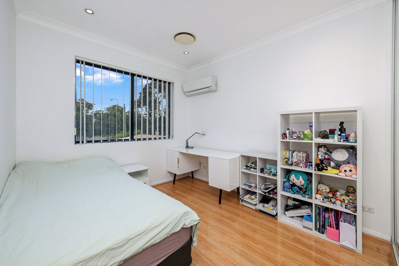 Photo - 6 Sofala Street, Riverwood NSW 2210 - Image 7