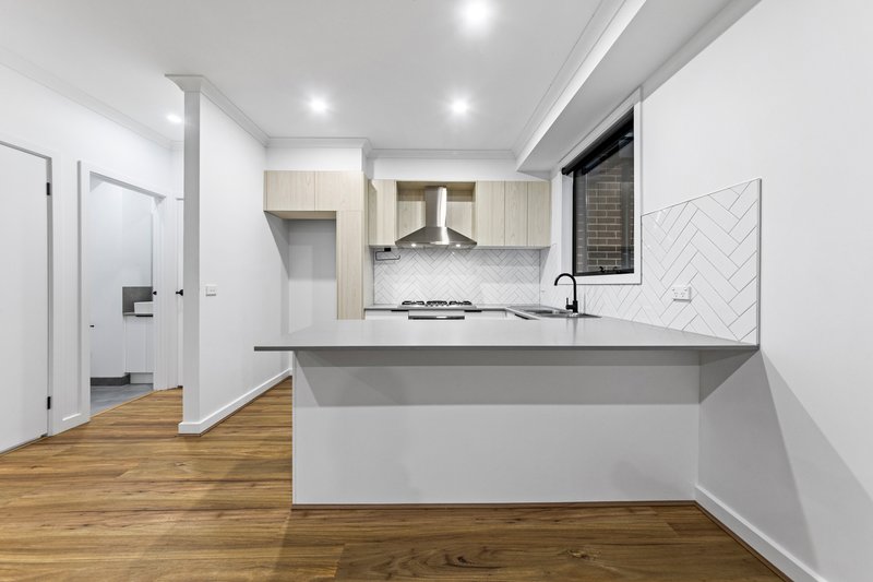 Photo - 6 Sooty Lane, Pakenham VIC 3810 - Image 4