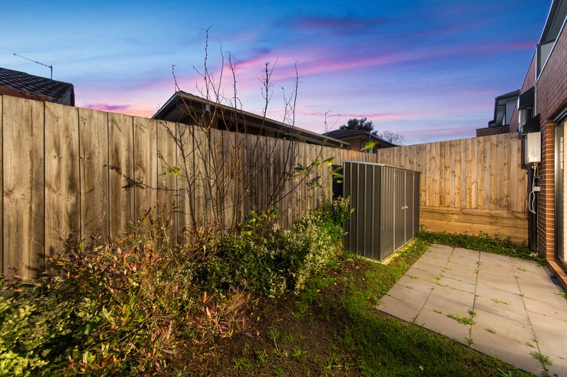 Photo - 6 Sooty Lane, Pakenham VIC 3810 - Image 16