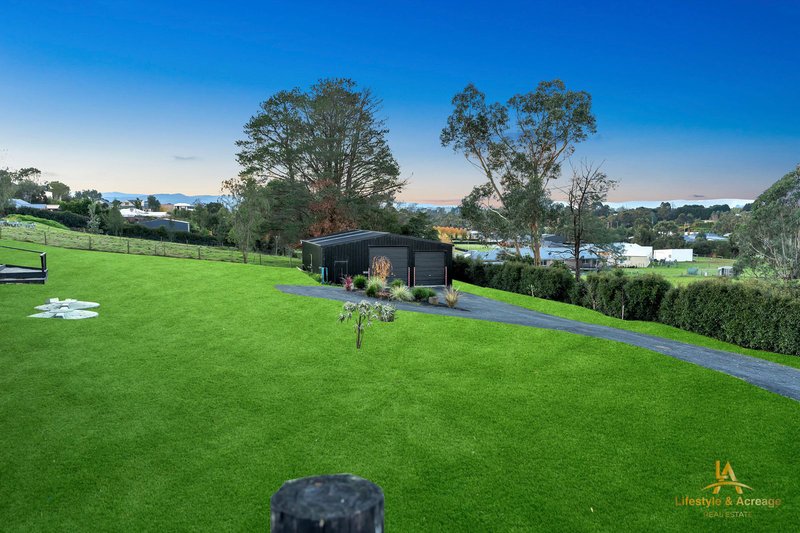Photo - 6 South Fork Court, Drouin VIC 3818 - Image 5