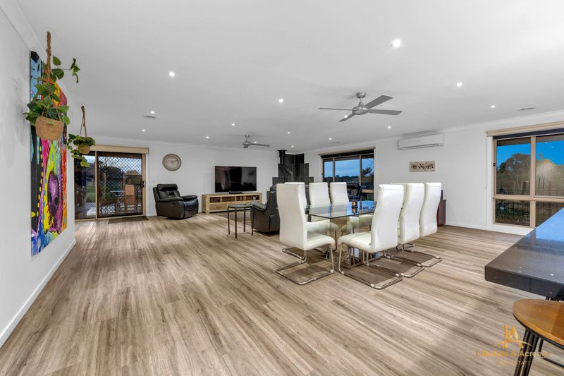 Photo - 6 South Fork Court, Drouin VIC 3818 - Image 12