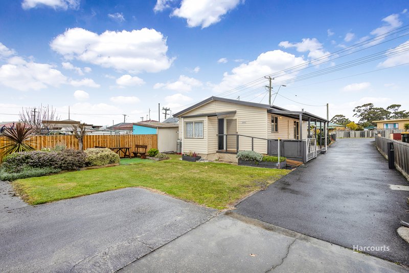 6 South Road, West Ulverstone TAS 7315