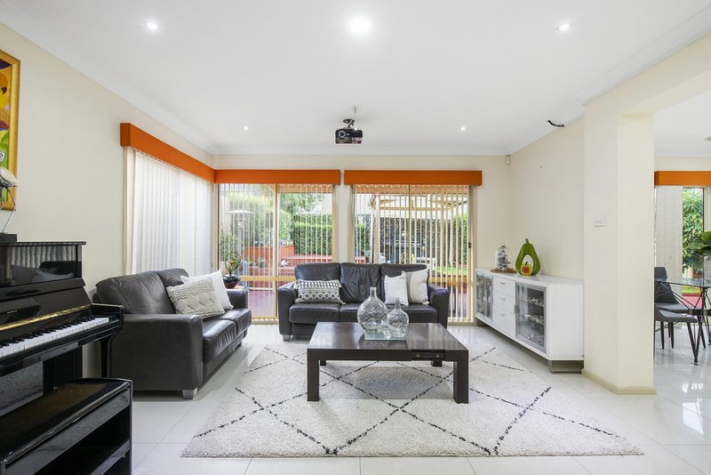 Photo - 6 Sovereign Avenue, Kellyville Ridge NSW 2155 - Image 8