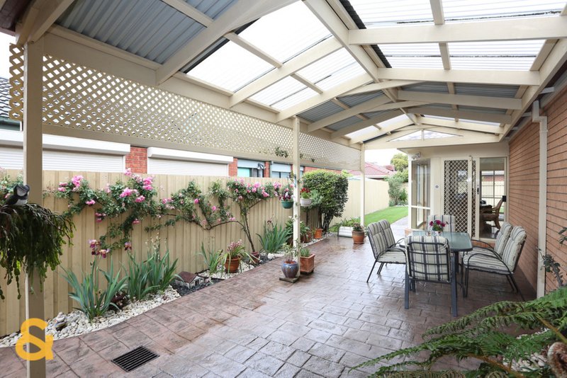 Photo - 6 Spence Avenue, Roxburgh Park VIC 3064 - Image 11