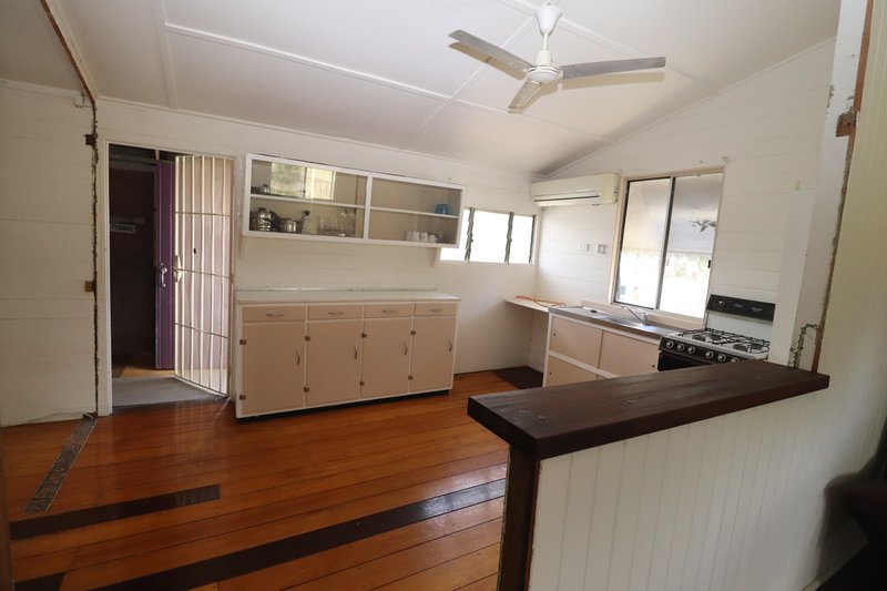 Photo - 6 Spencer Street, Macknade QLD 4850 - Image 2