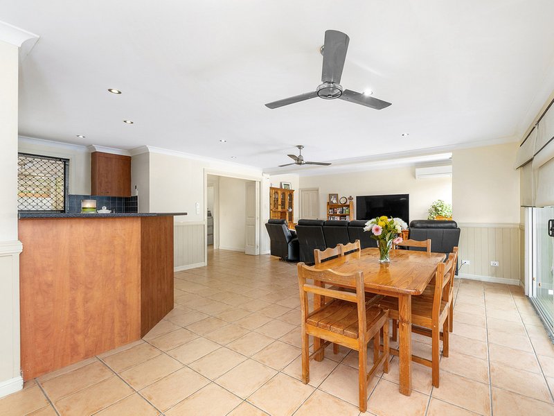 Photo - 6 Spina Crescent, Carseldine QLD 4034 - Image 5